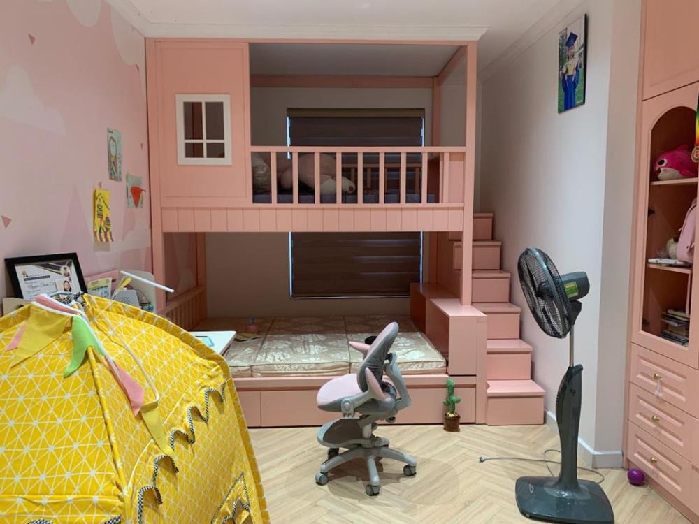 Bán nhà riêng 70m2 tại phố Bồ Đề, quận Long Biên, gara ô tô, mặt tiền lô góc