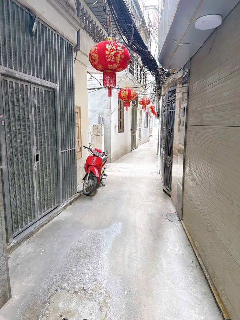 Bán nhà riêng 30 m2 tại Phường Trung Hòa, Quận Cầu Giấy, Hà Nội, nội thất đầy đủ