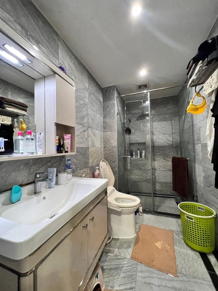 Bán nhà riêng 50m2 tại Huỳnh Thúc Kháng, Đống Đa, Hà Nội có vỉa hè