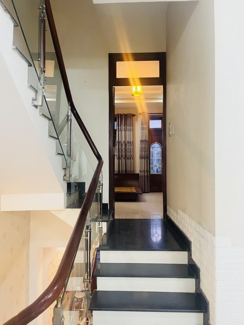 Bán nhà mặt tiền Lê Thiệt, Tân Phú 40m2 giá 6,3 tỷ