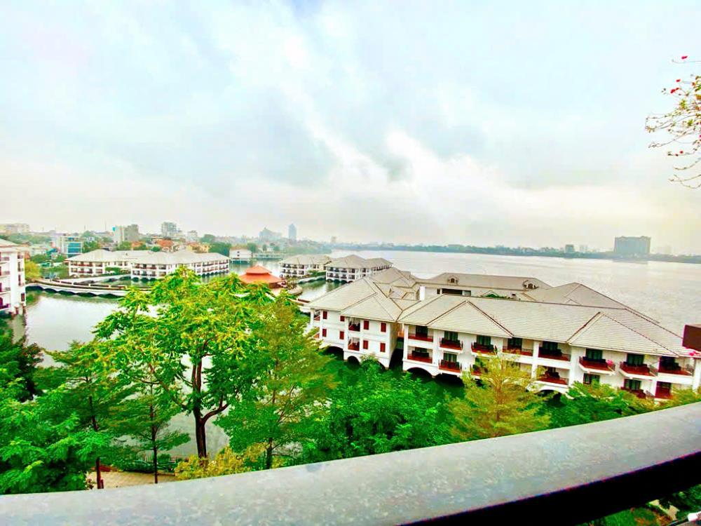 Bán nhà phố thương mại 220m² phố Từ Hoa phường Quảng An quận Tây Hồ giá tốt