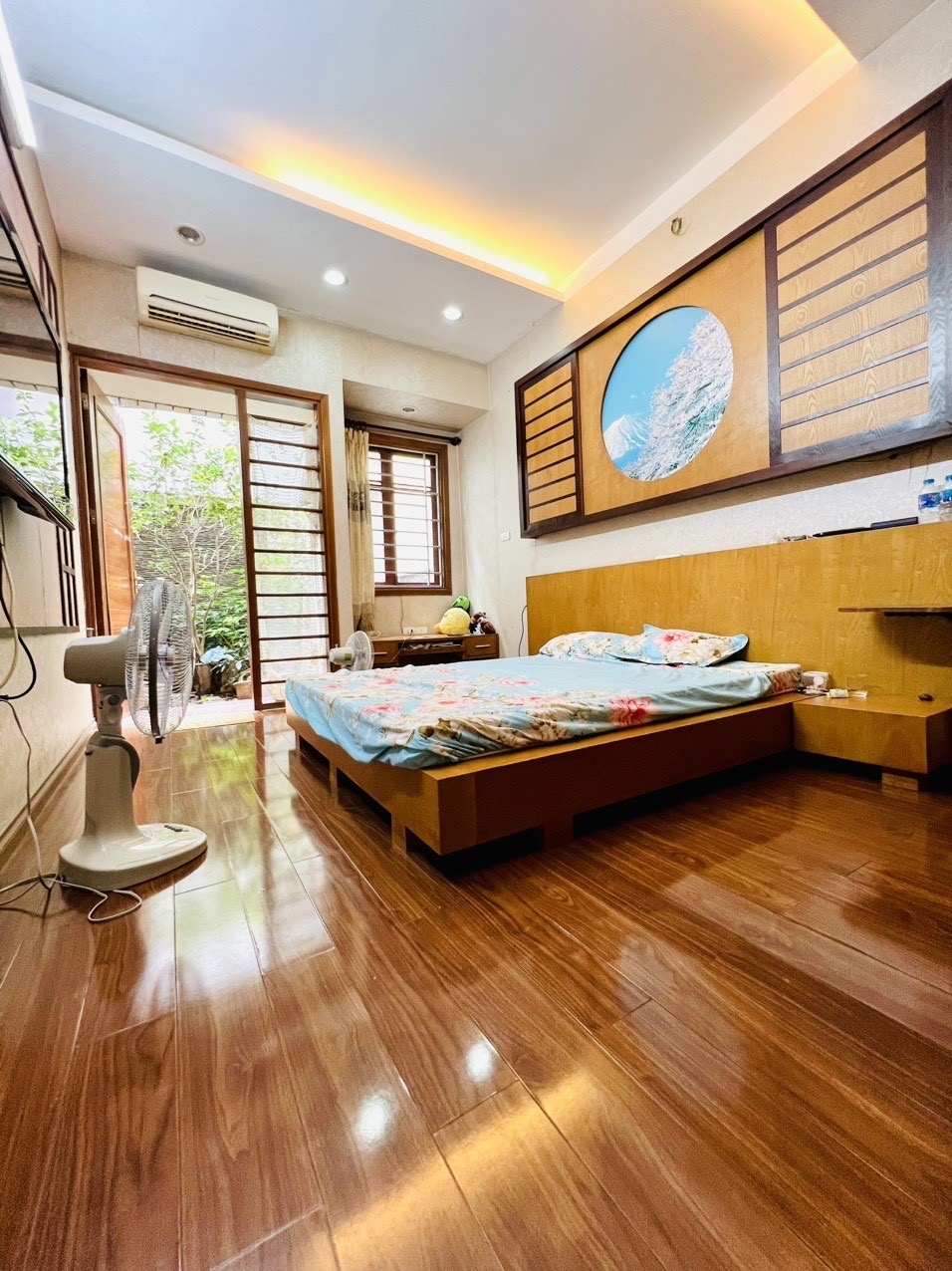 Bán nhà riêng 50m2 Kim Ngưu Quận Hai Bà Trưng 7,9 tỷ ngõ nông rộng