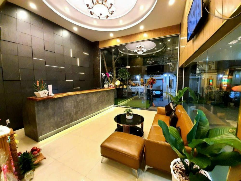 Bán nhà riêng 99m2 phố Trung Kính, quận Cầu Giấy, có thang máy, 2 mặt thoáng
