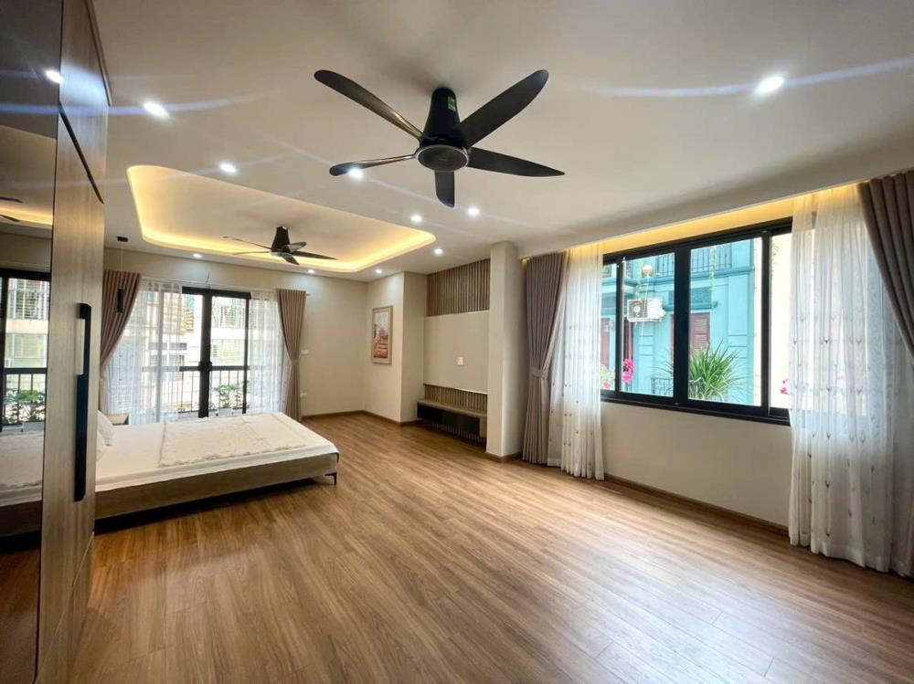 Bán nhà riêng phố Phương Mai quận Đống Đa 55m2 gara ô tô gần hồ
