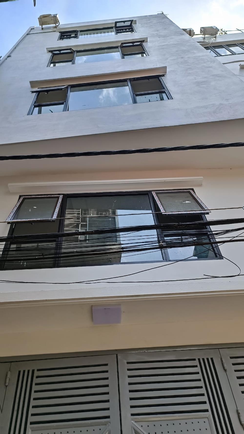 Bán nhà phố Phùng Hưng, Quận Hoàn Kiếm, 46m2, 5 tầng, ngõ rộng thoáng