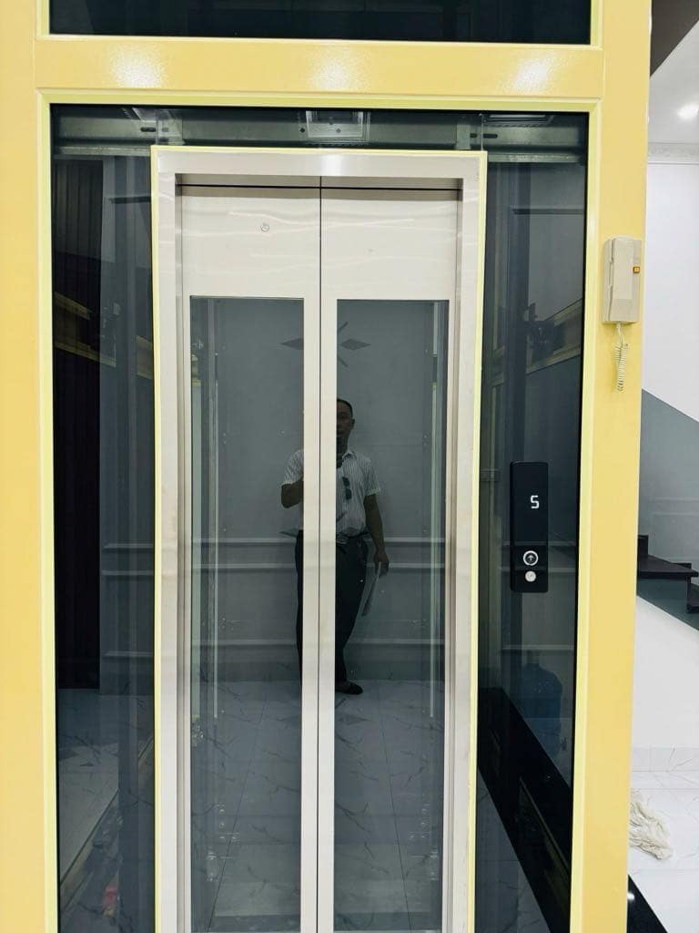 Bán nhà riêng 57m2 Lê Trọng Tấn, Thanh Xuân, thang máy nhập khẩu, gara ô tô