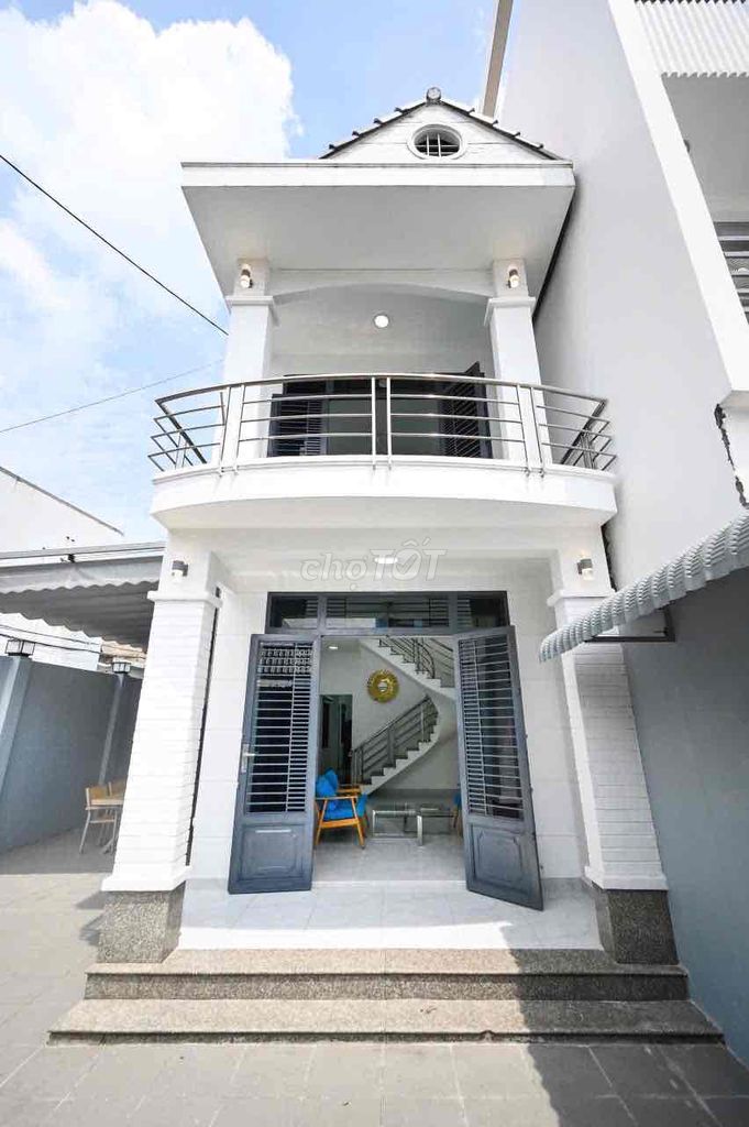 Bán nhà mặt phố Nguyễn Ảnh Thủ phường Hiệp Thành quận 12 200m2 giá tốt 11,9 tỷ