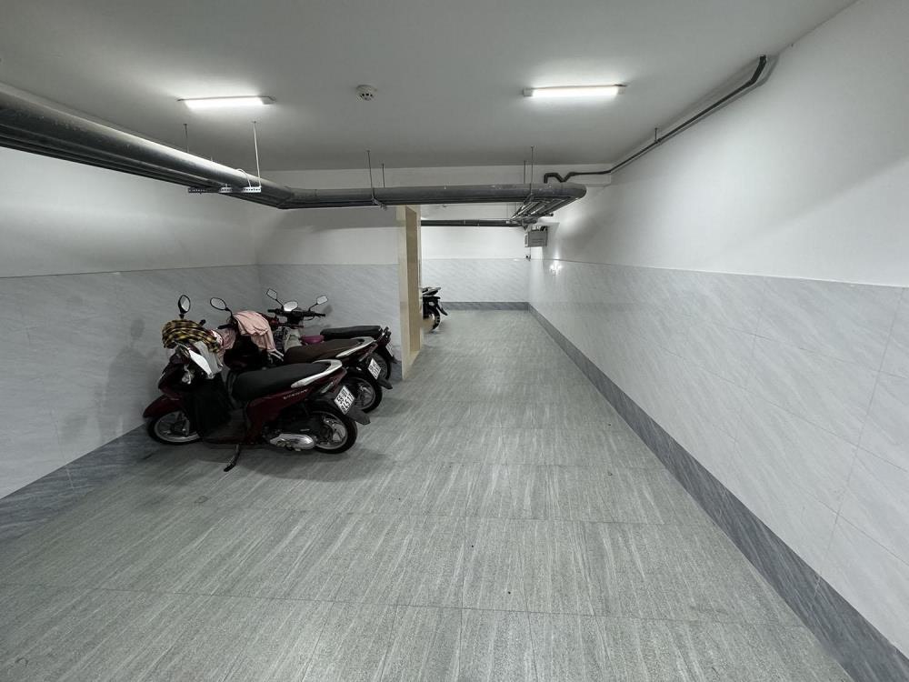 Bán nhà riêng 4,75x17m Phường 14 Quận 10 full nội thất cao cấp