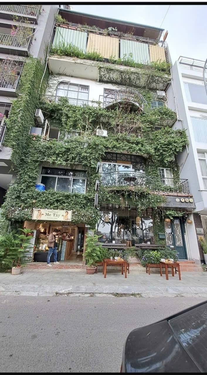 Bán nhà riêng 220m2 mặt phố Từ Hoa Tây Hồ giá 200 tỷ