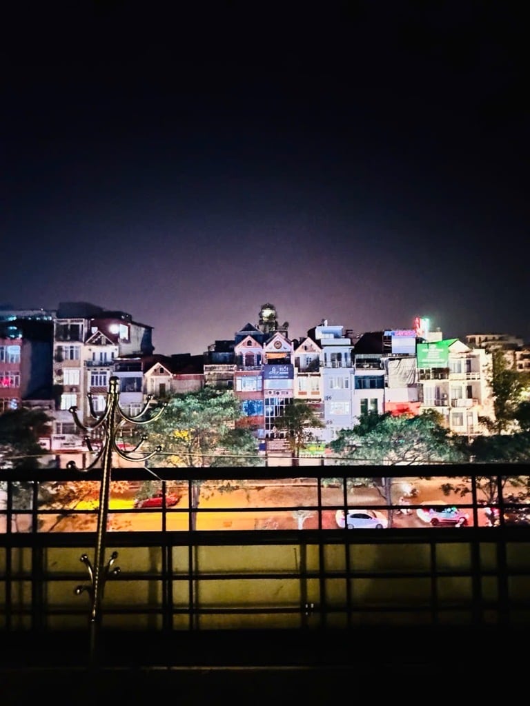 Bán nhà mặt phố Thanh Nhàn 115m2 5 tầng tại Hai Bà Trưng có thang máy