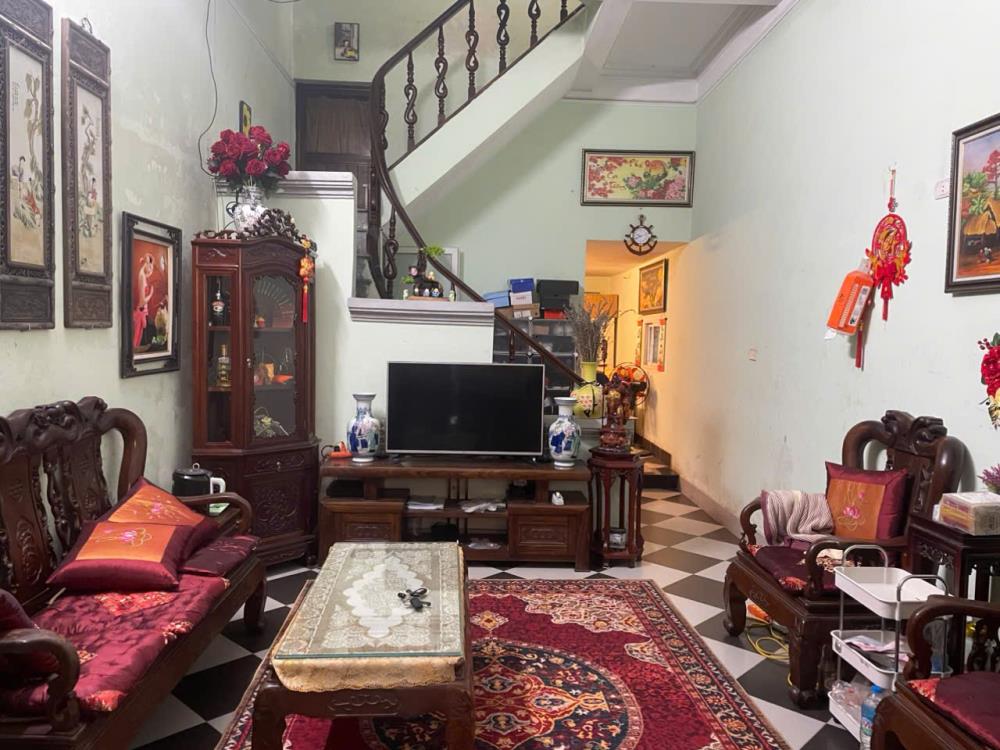 Bán nhà riêng 73m2 ngõ 268 Ngọc Thụy, Long Biên, nhà 3 tầng tiện nghi