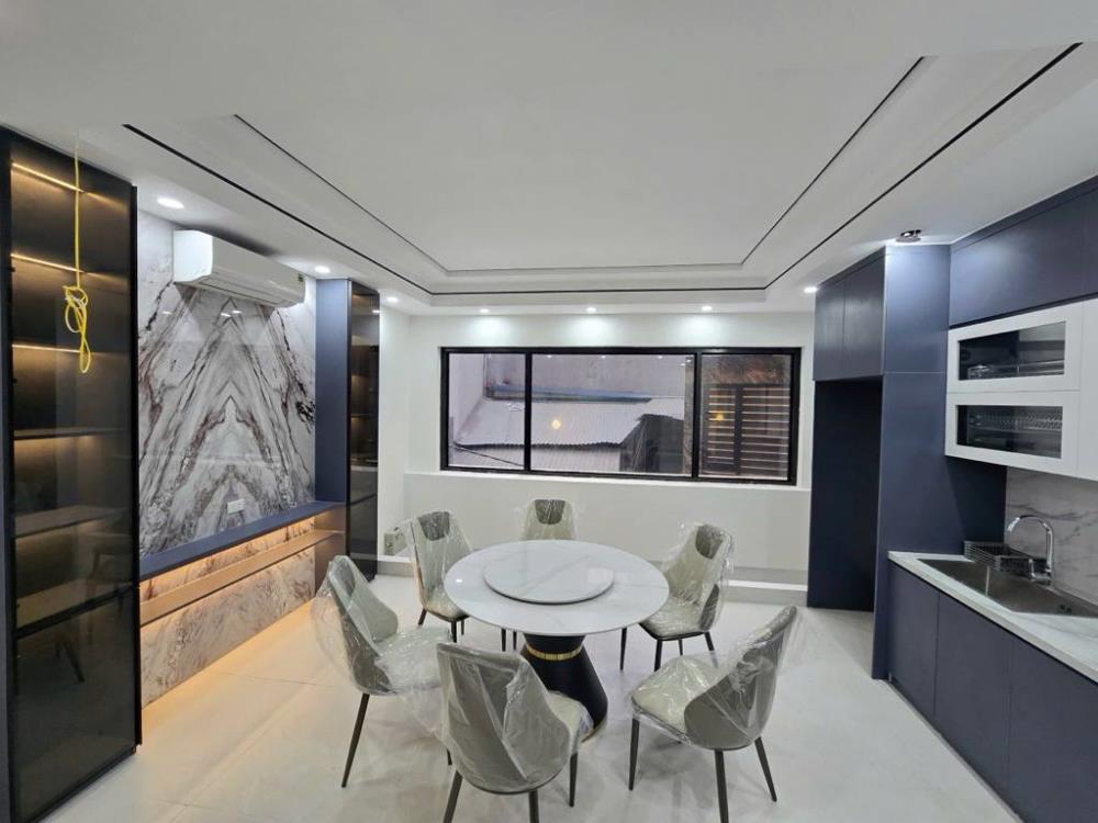 Bán nhà riêng 41m2 tại Bồ Đề, Long Biên, Hà Nội, lô góc, thang máy