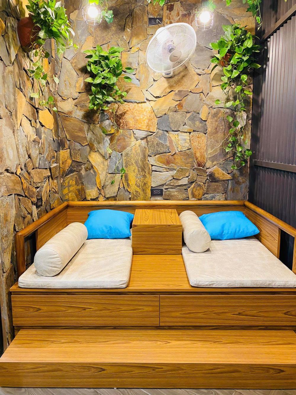 Bán căn hộ chung cư Dolphin Plaza phường Mỹ Đình 1 quận Nam Từ Liêm 266m2 tiện nghi giá 15 tỷ