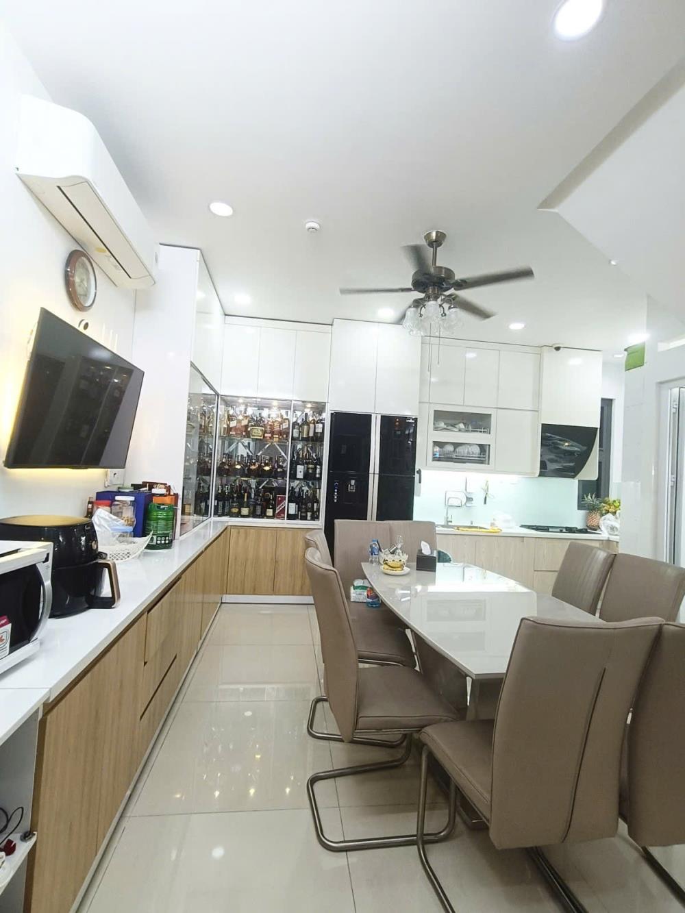 Bán nhà 3 tầng thiết kế hiện đại, Lê Đình Lý, Hải Châu, Đà Nẵng gần sân bay, chỉ 3 tỷ 650