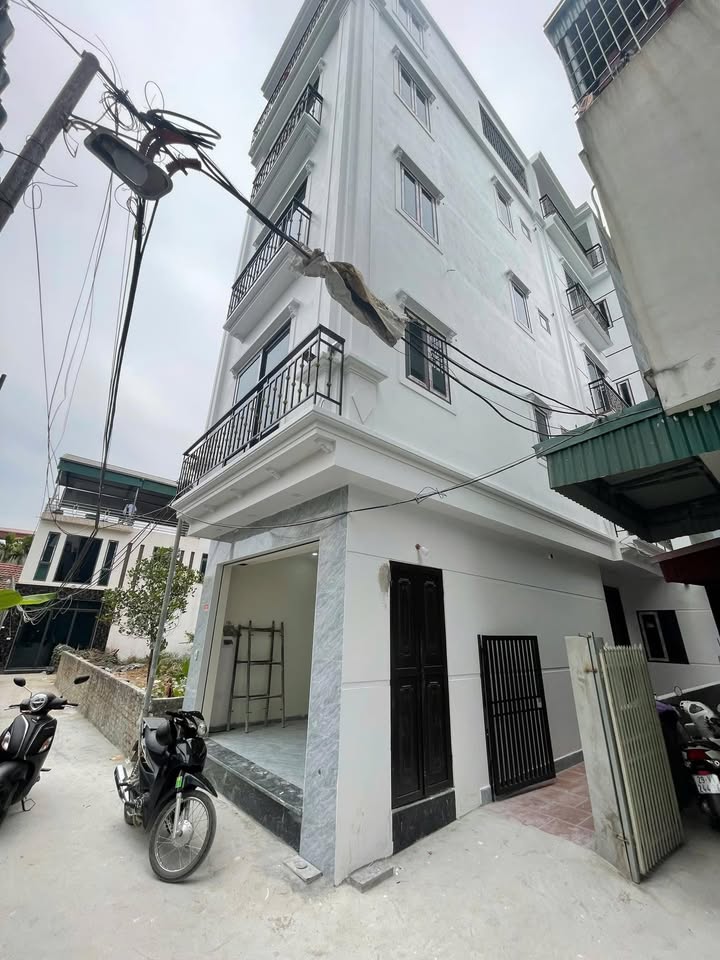 Bán nhà riêng lô góc 43m2 tại Kim Ngọc, Đan Phượng có 5 tầng