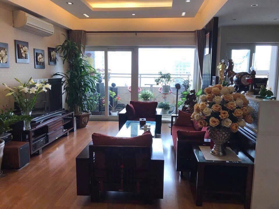 Bán căn hộ chung cư 135m2 Chung Cư Hapulico, Thanh Xuân, đầy đủ nội thất
