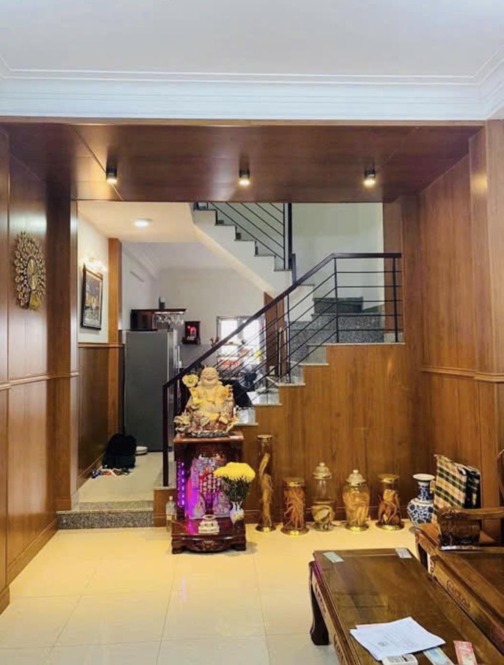 Bán nhà Hạ Đình 30m², 5 tầng full nội thất, cách phố chỉ vài bước chân, hộ khẩu Thanh Xuân