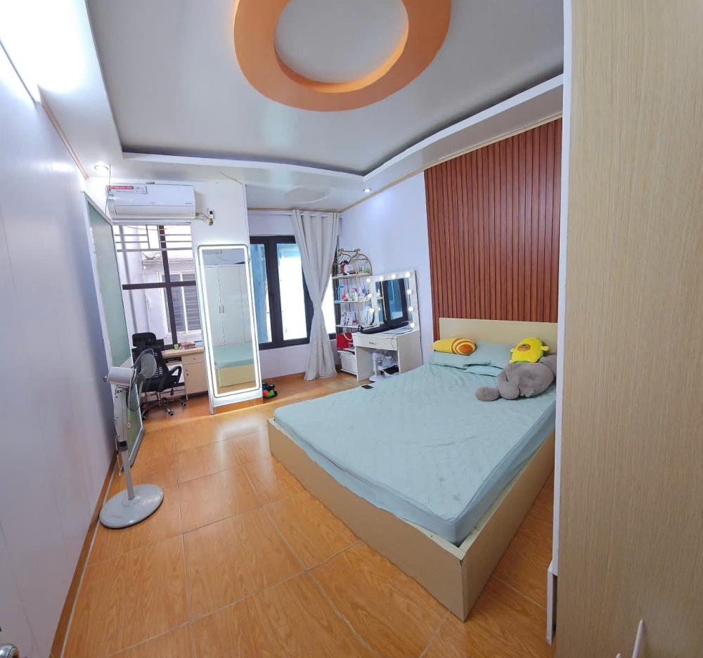 Bán nhà Láng Hạ, Ba Đình, ngõ thông ô tô tránh, kinh doanh sầm uất, 60m², giá 16,5 tỷ