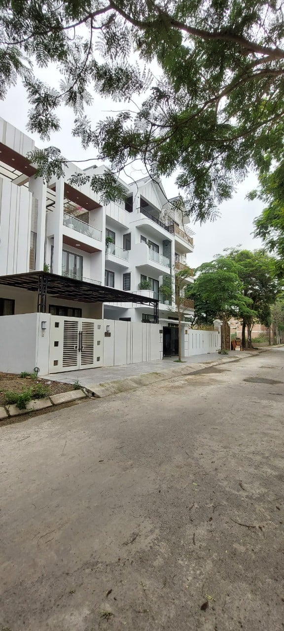 Bán đất nền biệt thự 300 m2 khu đô thị Hà Phong xã Tiền Phong huyện Mê Linh giá tốt