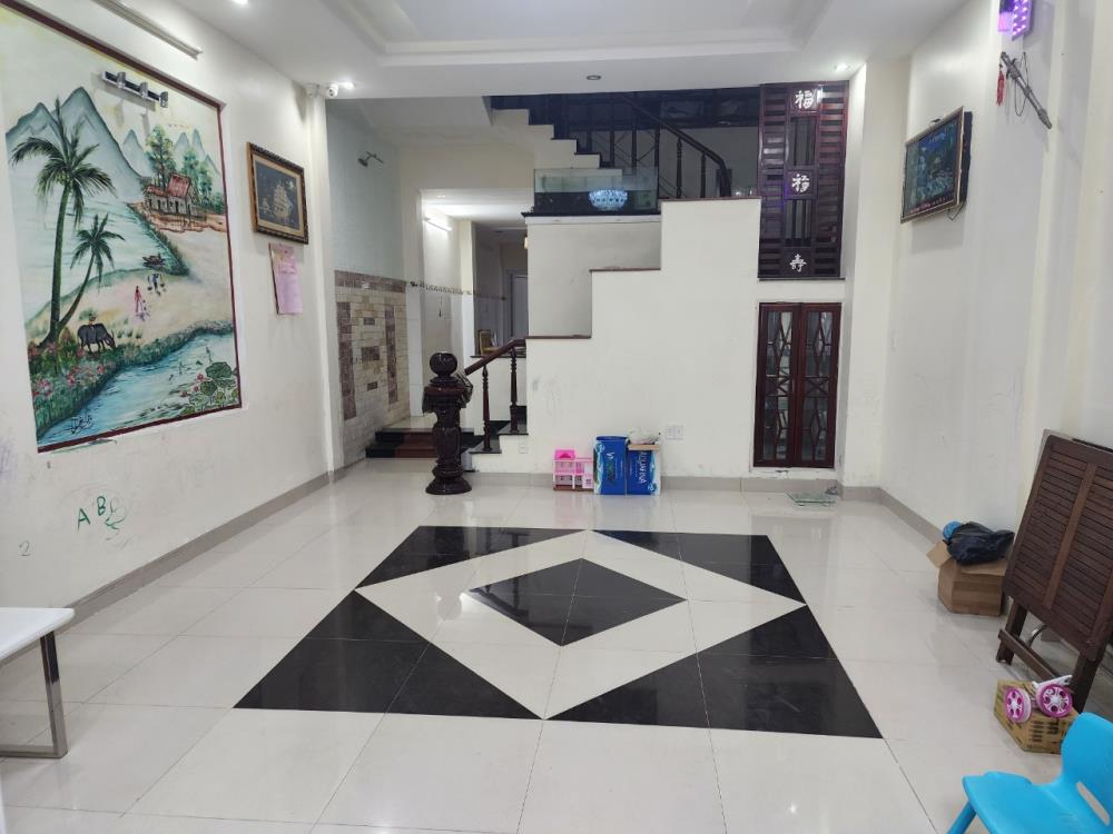 Bán nhà riêng 3 tầng 90m2 đường Hoàng Thúc Trâm Hải Châu Đà Nẵng giá 7,9 tỷ