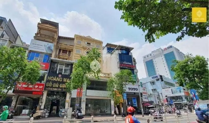Bán nhà riêng mặt phố Cát Linh Đống Đa 100m2 4 tầng tiện kinh doanh chỉ 35 tỷ