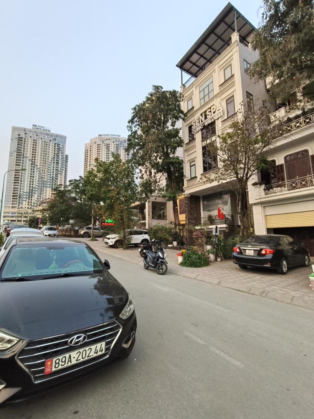 Bán nhà riêng 6 tầng Ngọc Lâm quận Long Biên 134m2 kinh doanh thu nhập cao