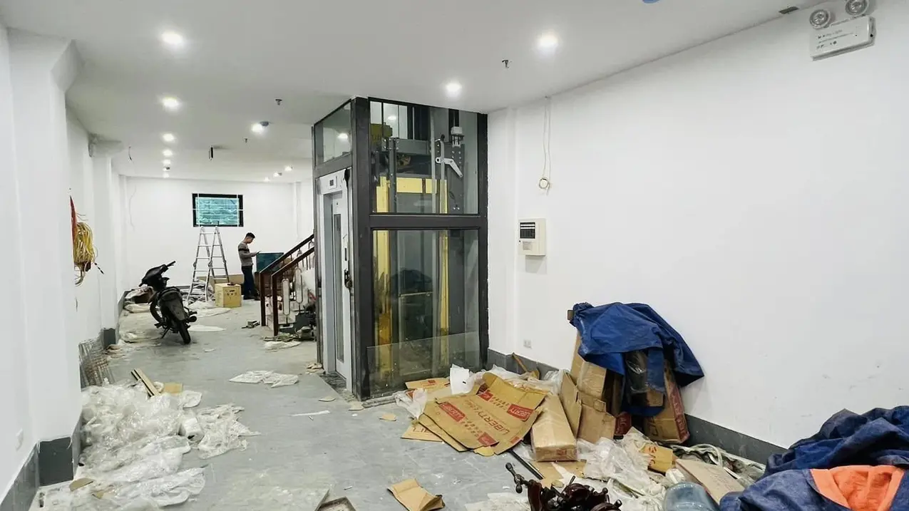 Bán nhà riêng 66m2 Võng Thị Tây Hồ 19 tỷ thang máy 11 phòng cho thuê