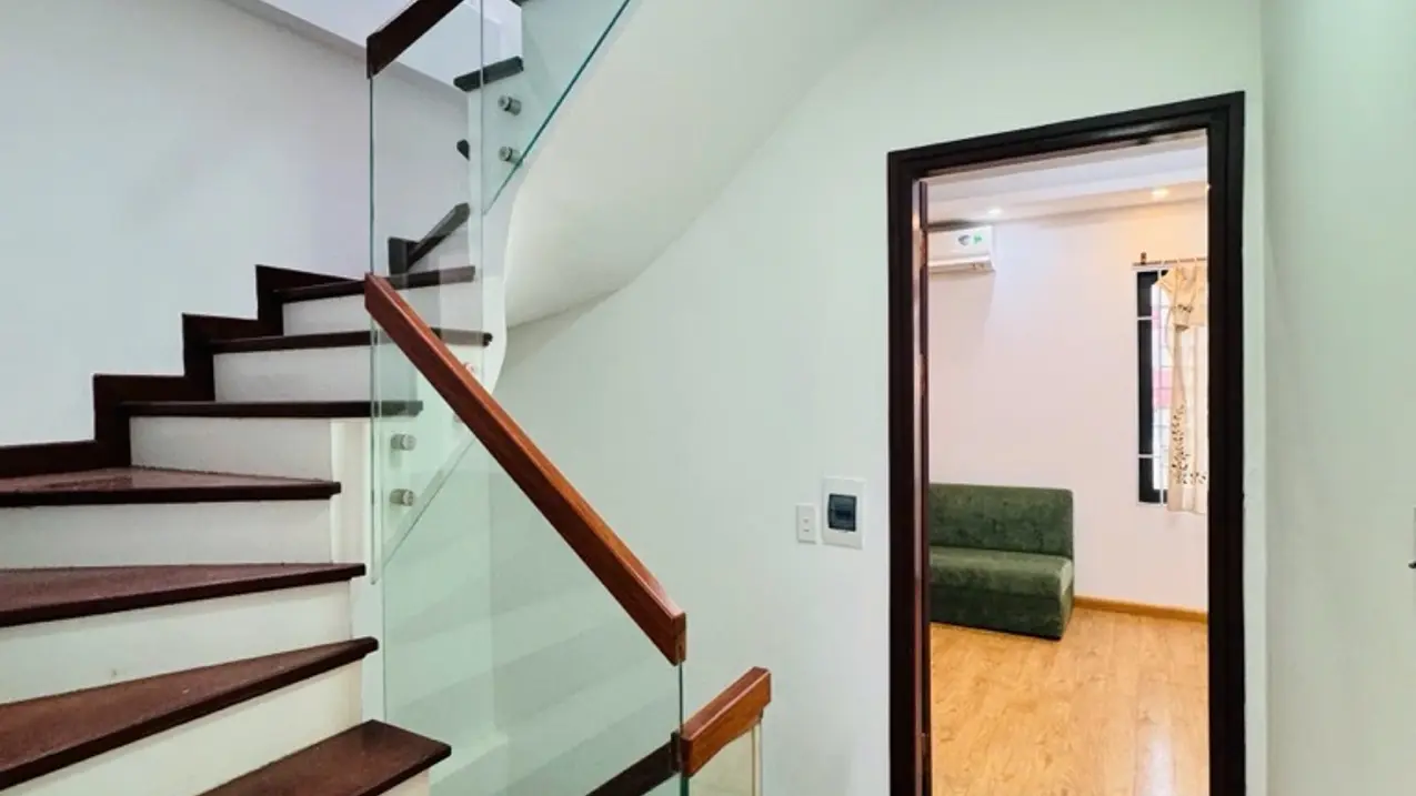 Bán nhà 5 tầng phố ngọc hà Ba Đình, ô tô tránh, kinh doanh, giá chỉ 10 tỷ