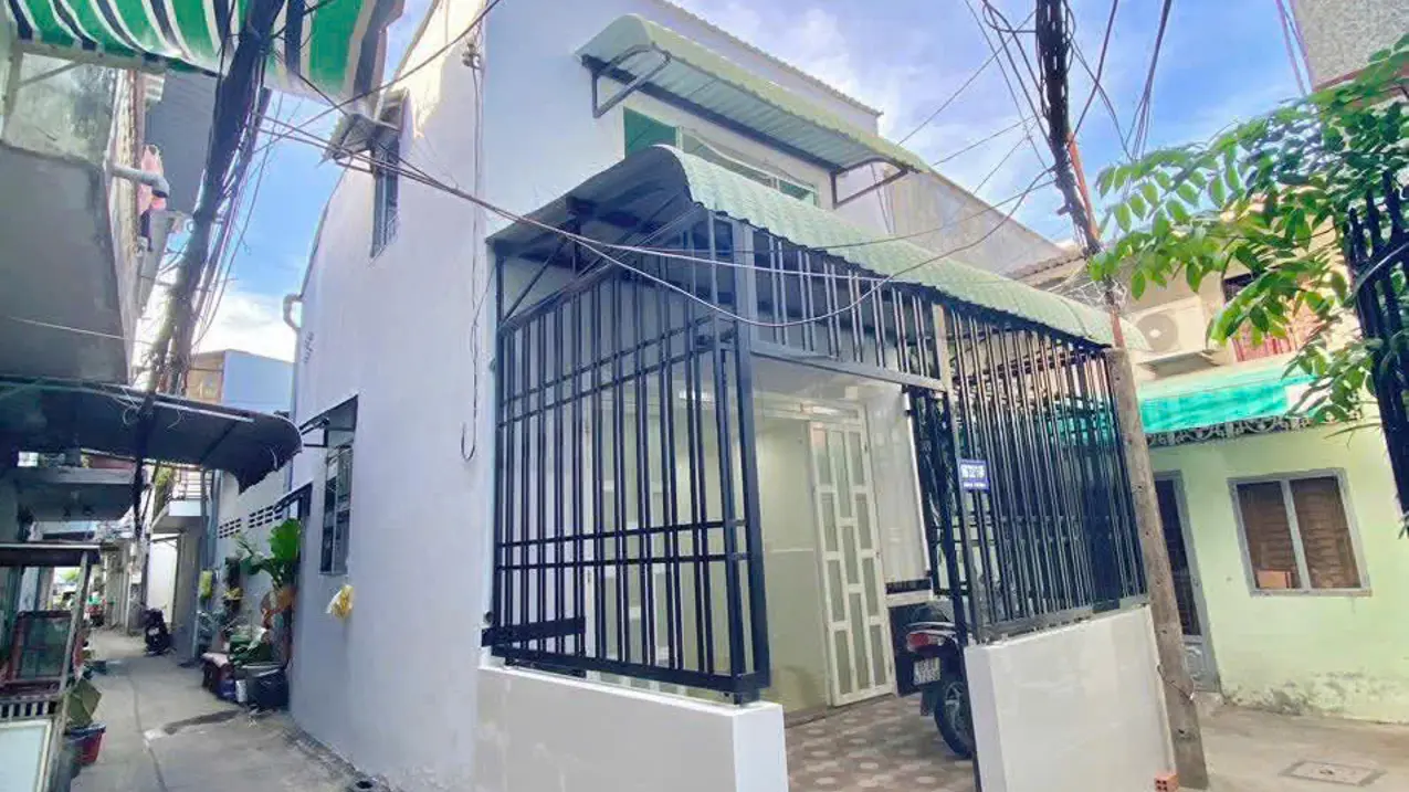 Bán nhà riêng 4,5m x 9,2m đường Hùng Vương, Ninh Kiều, Cần Thơ tiện nghi