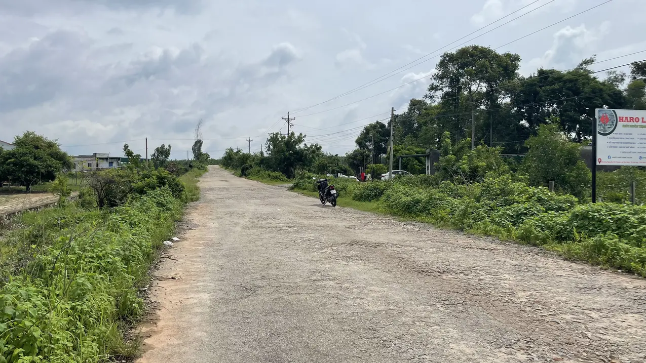 Bán đất 1000m² đường Lương Định Của, Tân Bình, LaGi, giá chỉ 2,2 tỷ