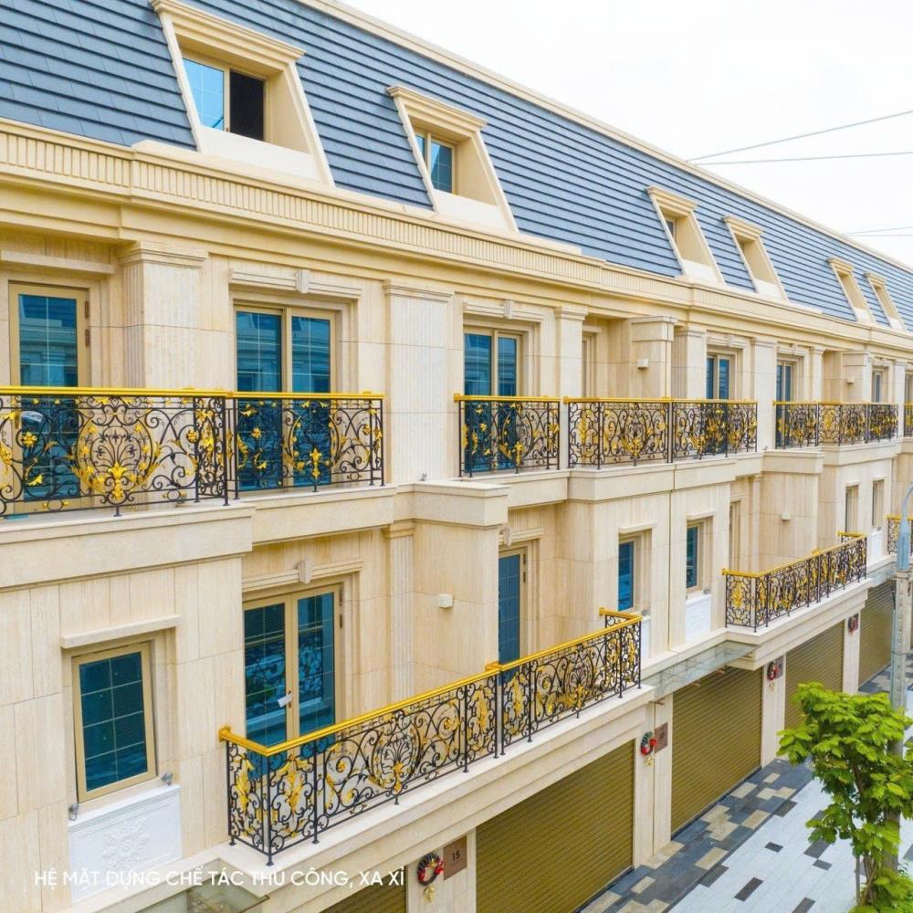 Bán nhà biệt thự liền kề 120m² Đường Hóa Sơn 10, Hải Châu, Đà Nẵng thiết kế tân cổ điển