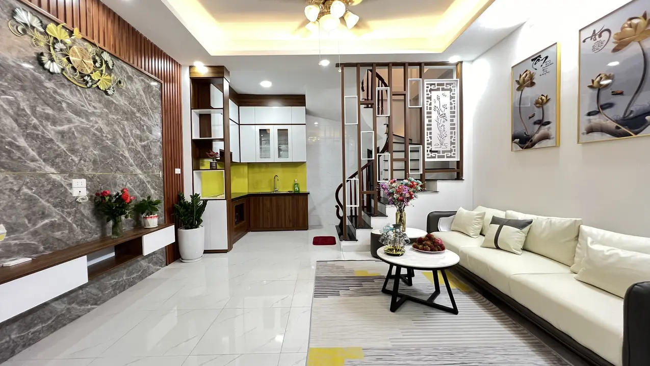 Bán nhà riêng 30m2 x 5T đường Vĩnh Hưng quận Hoàng Mai sổ đỏ chính chủ