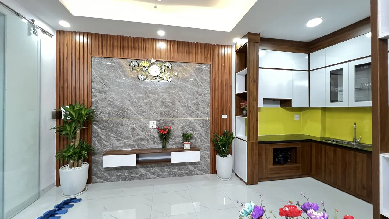 Bán gấp nhà hẻm hơi Phan Văn Trị, 8,6 tỷ thương lượng, 3 lầu cực vip tại Gò Vấp