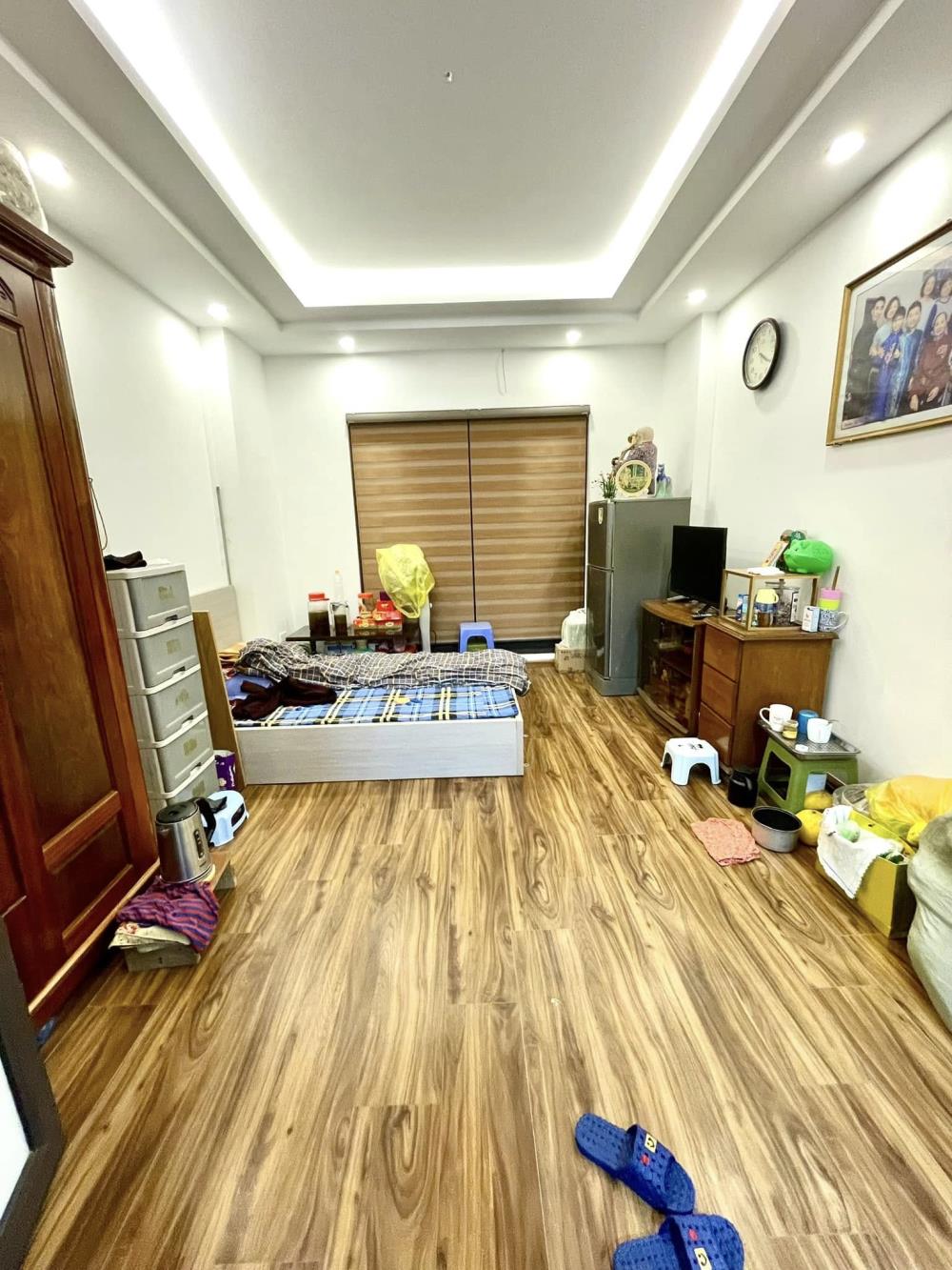 Bán nhà riêng 31m2 Lô góc Đại La Quận Hai Bà Trưng Tiện ích đầy đủ