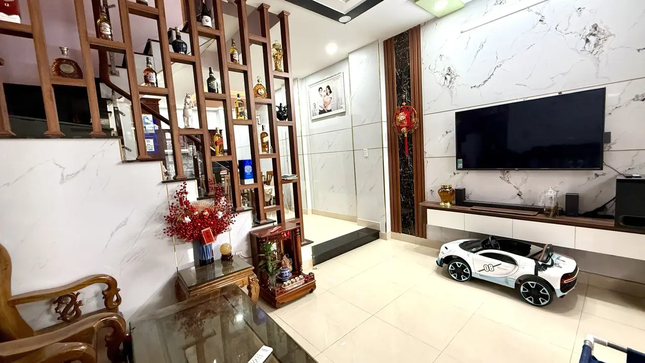 Bán nhà riêng 53m² 4 tầng Ngô Chí Quốc Bình Chiểu Thủ Đức giá tốt