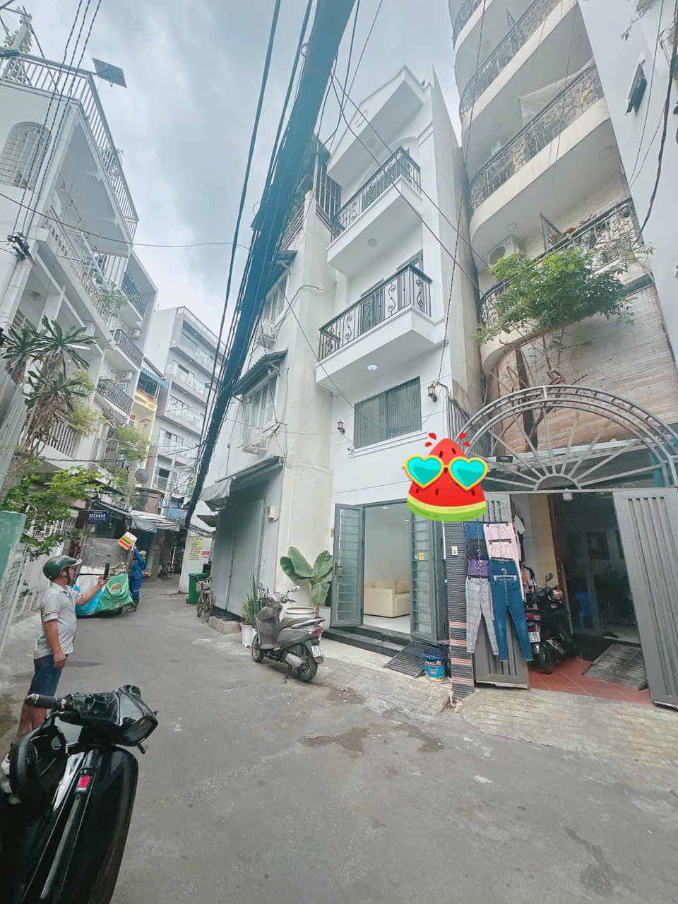 Bán nhà riêng 1 trệt 2 lầu 90 m2 Tân Thới Nhì Hóc Môn giá hấp dẫn