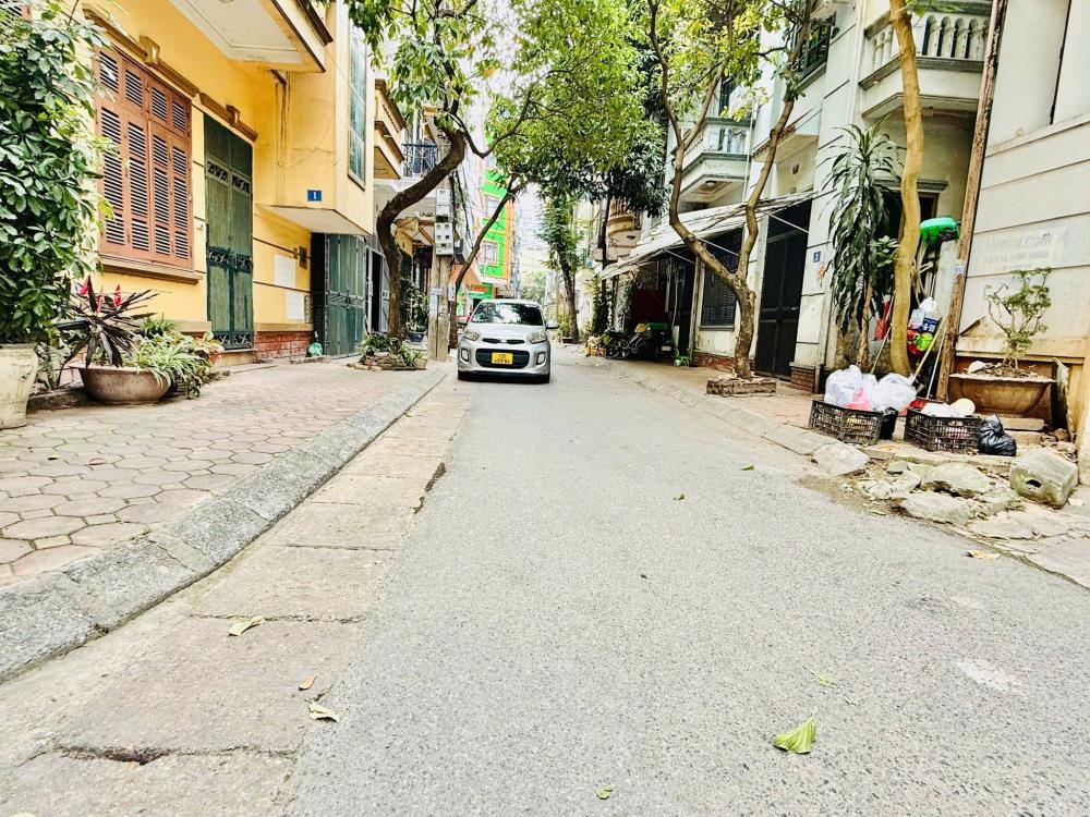 Bán nhà riêng 62m2 mặt tiền 10m Phạm Tuấn Tài, Quận Cầu Giấy, giá 18,5 tỷ