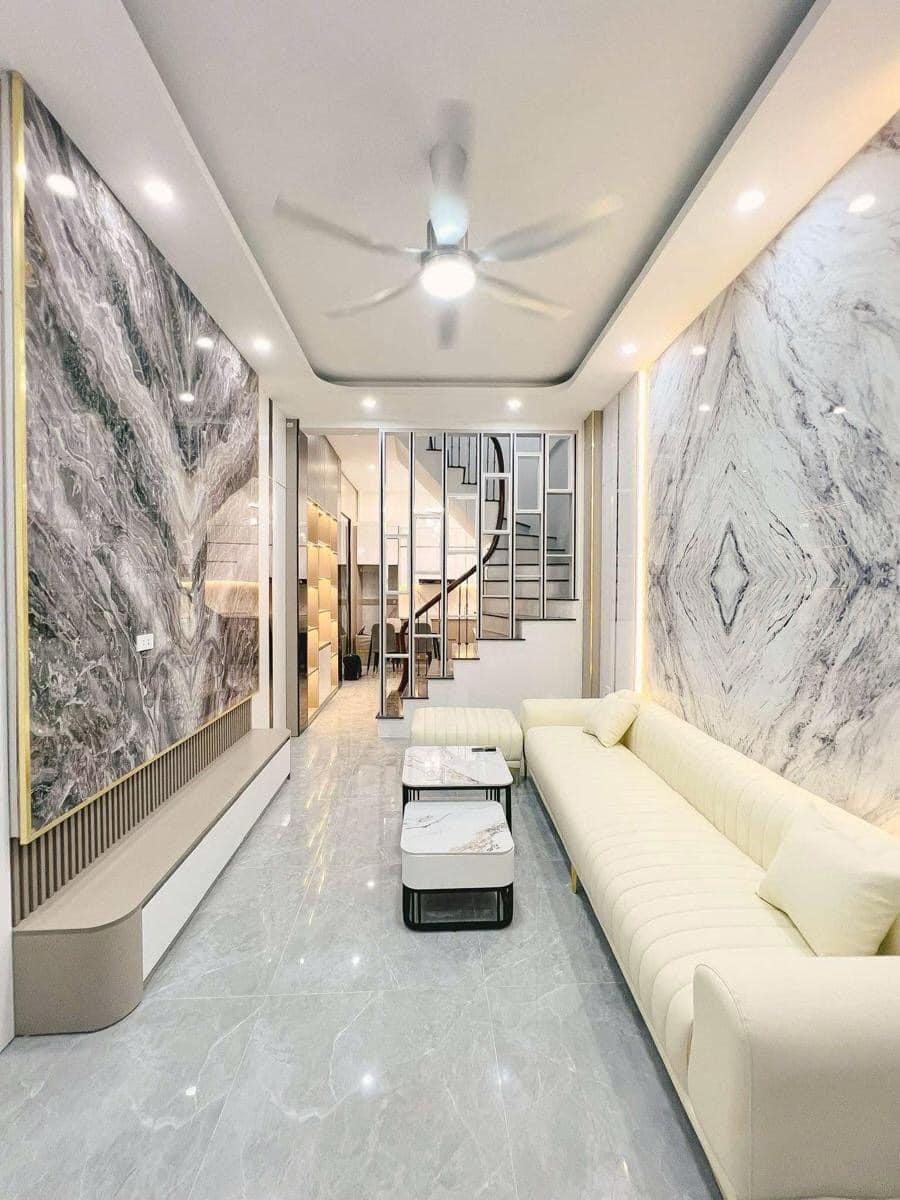 Bán nhà mặt phố 42m2 Hoàng Văn Thụ Quận Hoàng Mai giá 7,5 tỷ đầy đủ tiện nghi