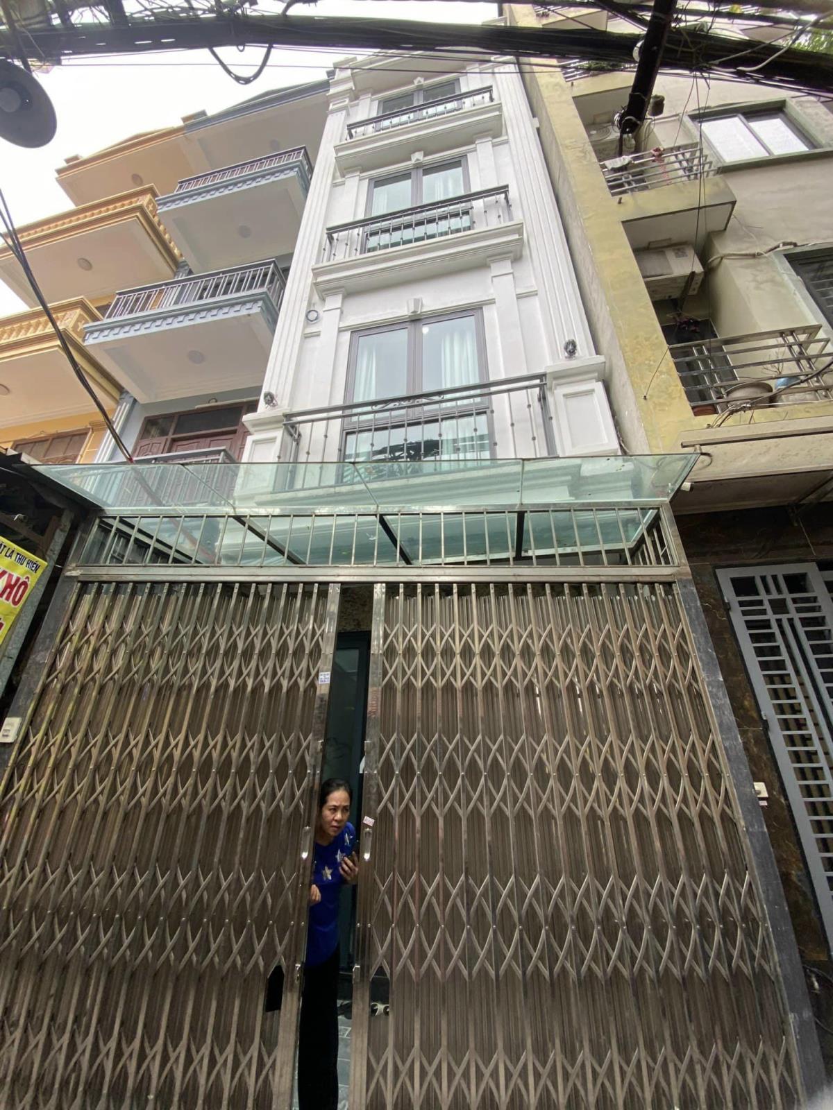 Bán nhà riêng 57m2 x 4 tầng phố Trần Cung quận Bắc Từ Liêm mặt ngõ thông kinh doanh sầm uất