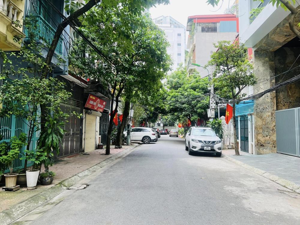 Bán đất đẹp 115m2 Phạm Văn Đồng Cầu Giấy mặt tiền 5m giá 25,35 tỷ
