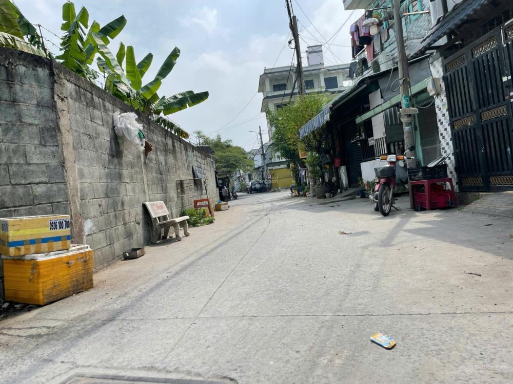 Bán nền đất ở đô thị 65m2 Phạm Văn Sáng, Hóc Môn, sổ hồng riêng, tiện ích đầy đủ