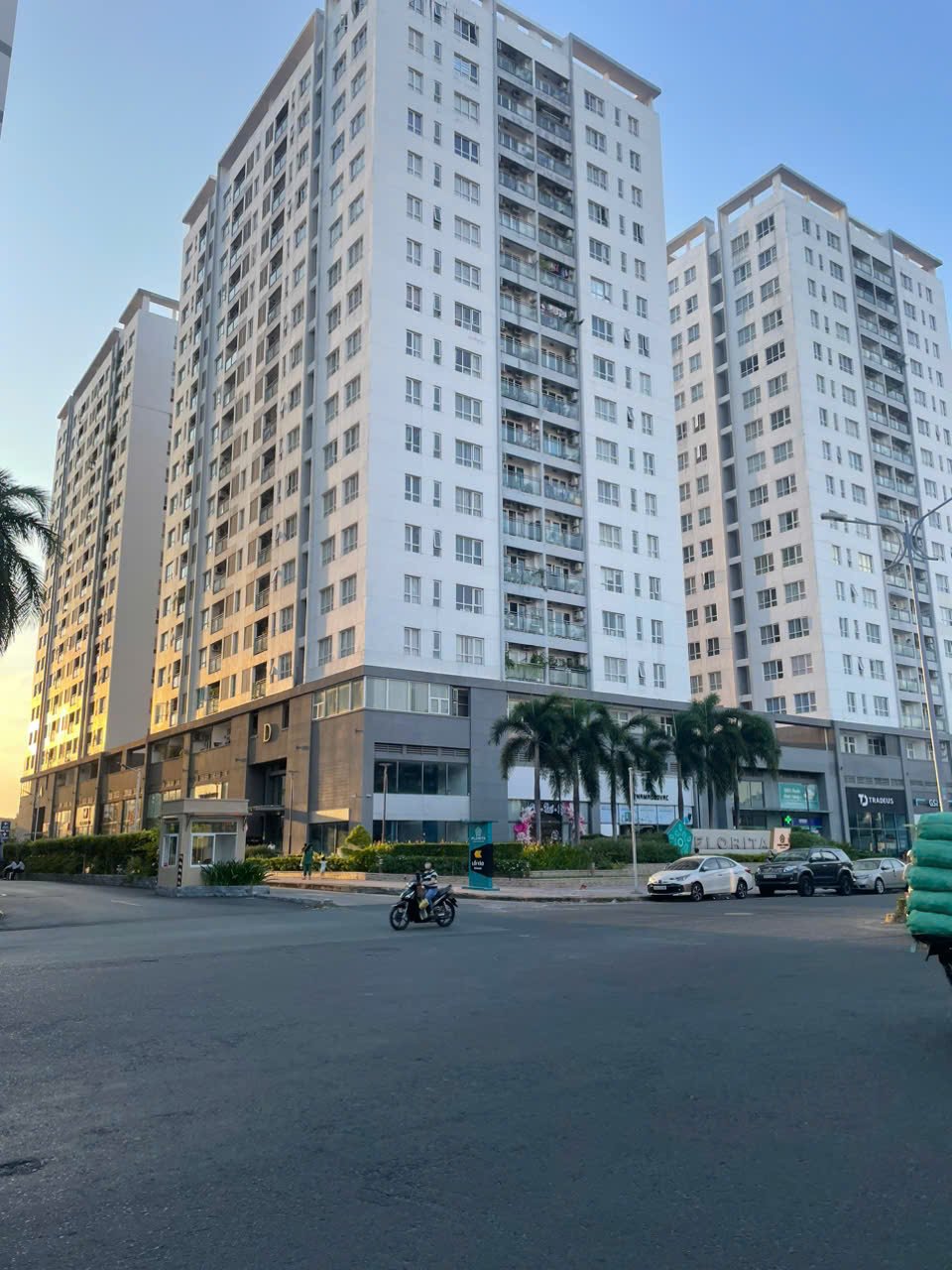 Bán căn hộ chung cư 103 m2 đường Florita, Quận 7, TP.HCM cao cấp