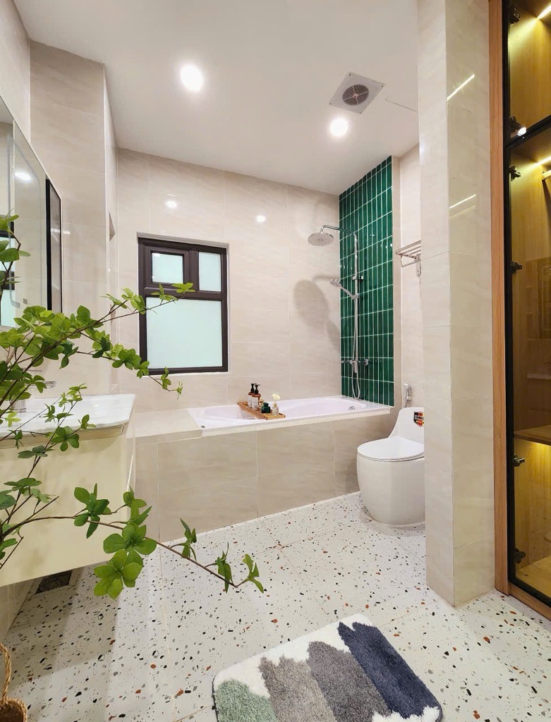 Bán nhà riêng 5 tầng lô góc Phường Bạch Mai Quận Hai Bà Trưng 45m2 giá 8,2 tỷ