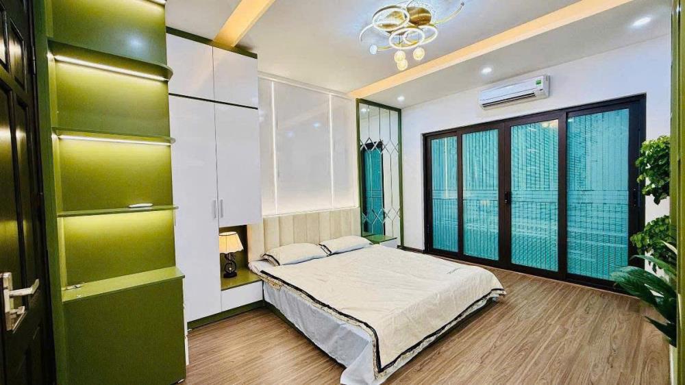Bán nhà Đặng Vũ Hỷ, Thượng Thanh, 32m², 3 phòng ngủ, mới tinh, giá 5.45 tỷ