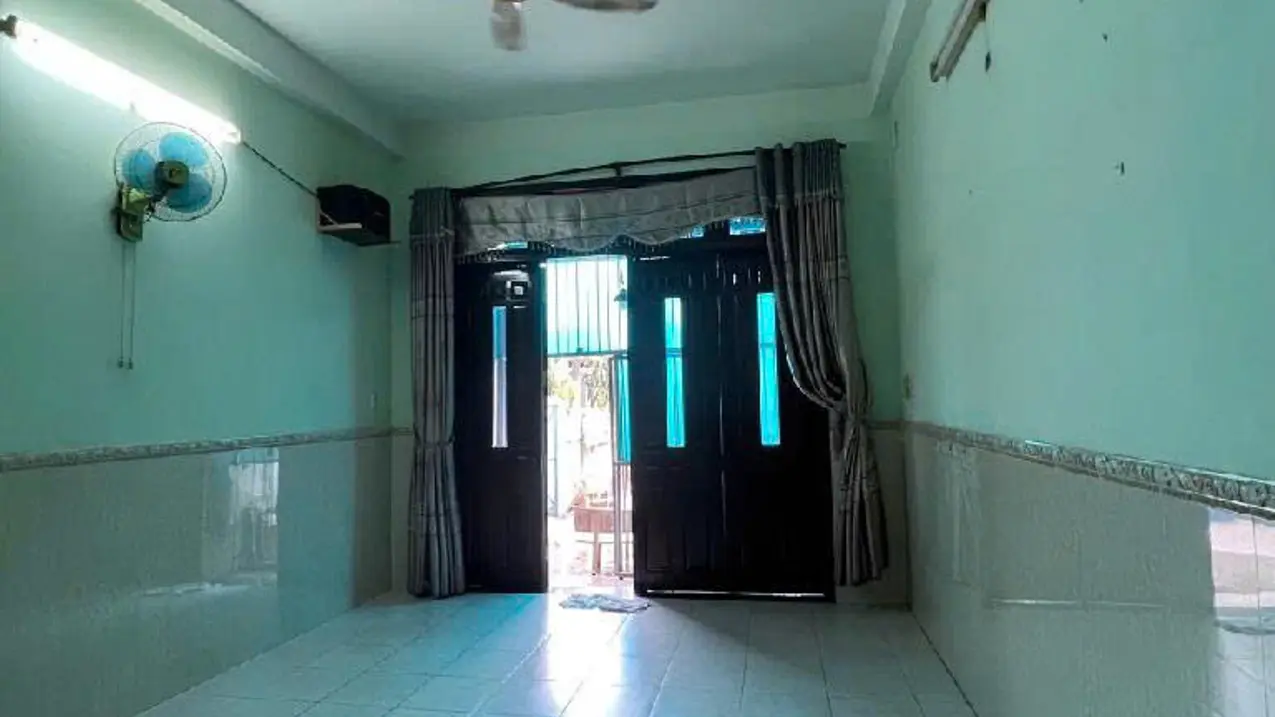 Nhà Phú Lương xây độc lập, hiện đại, 2 mặt thoáng 50m2x 4T, 5P(có sân để xe riêng)/ ôtô đỗ cách 40m