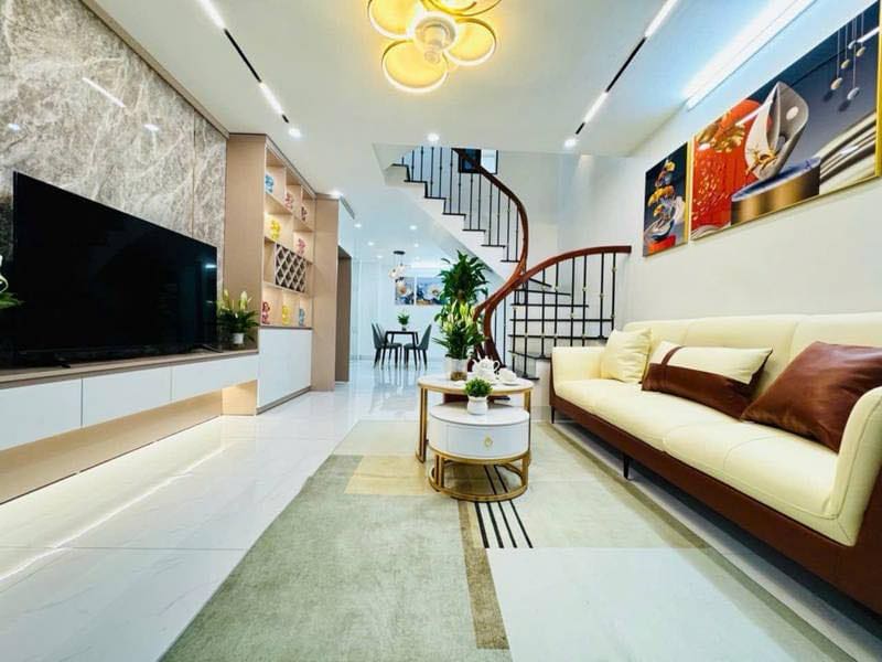 Bán nhà riêng 33m2 Định Công Hoàng Mai lô góc ngõ rộng thuận tiện