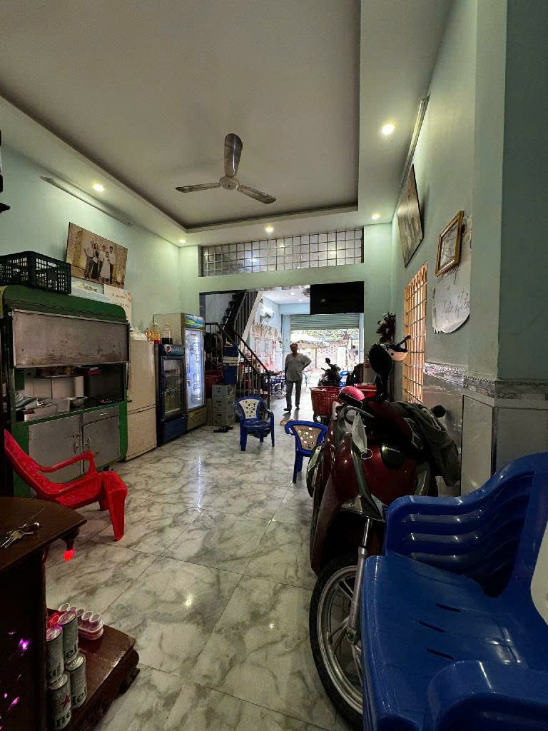 Bán nhà Ngọc Khánh 35m2, mặt tiền 6m, cách ô tô 40m, giá chỉ 7.5 tỷ