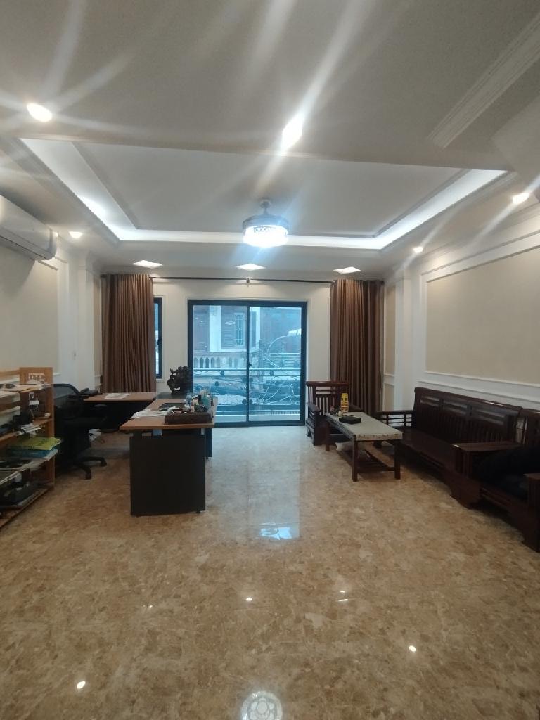 Bán nhà phố Đông Quan Cầu Giấy Hà Nội 52m2 mặt phố thang máy kinh doanh
