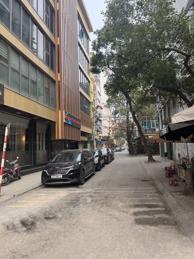 Bán nhà phố kim đồng giải phóng ô tô kinh doanh vị trí đẹp