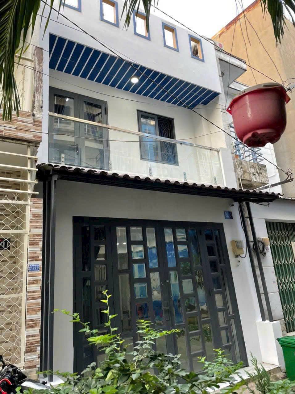 Bán nhà riêng 1 trệt 1 lầu Nguyễn Thị Ngâu Hóc Môn diện tích 108m2 sổ hồng riêng